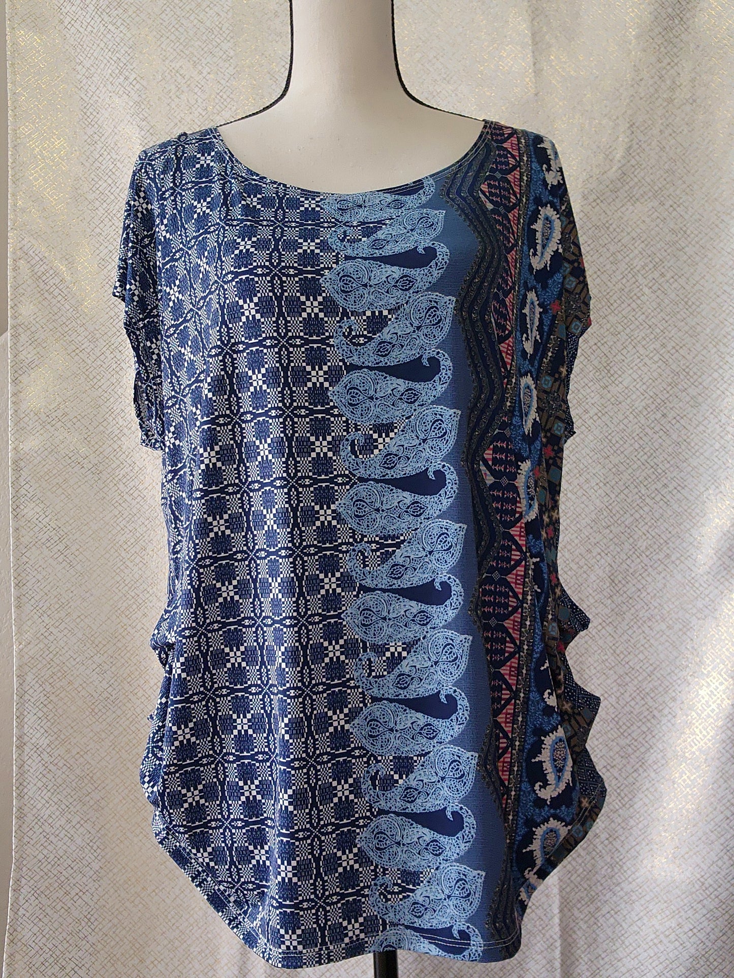 Plus Size Mix Print Waist Length Top